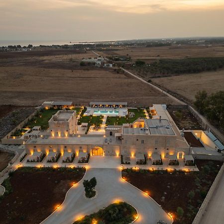 Masseria Donna Menga - The Leading Hotels Of The World Torre Lapillo Exterior photo