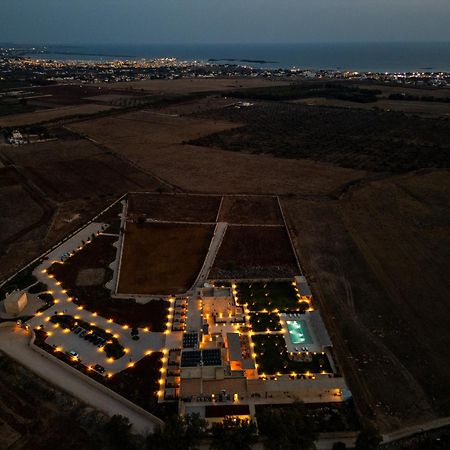 Masseria Donna Menga - The Leading Hotels Of The World Torre Lapillo Exterior photo