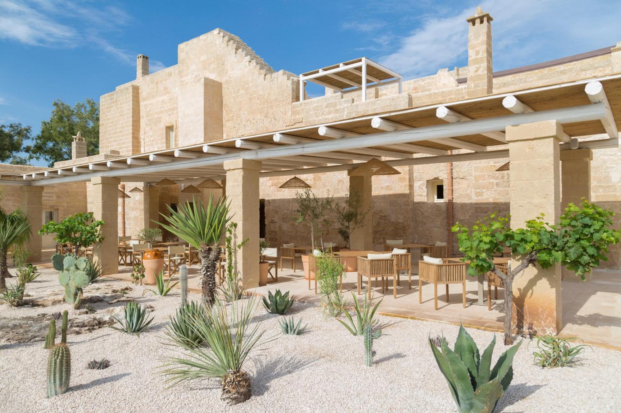 Masseria Donna Menga - The Leading Hotels Of The World Torre Lapillo Exterior photo