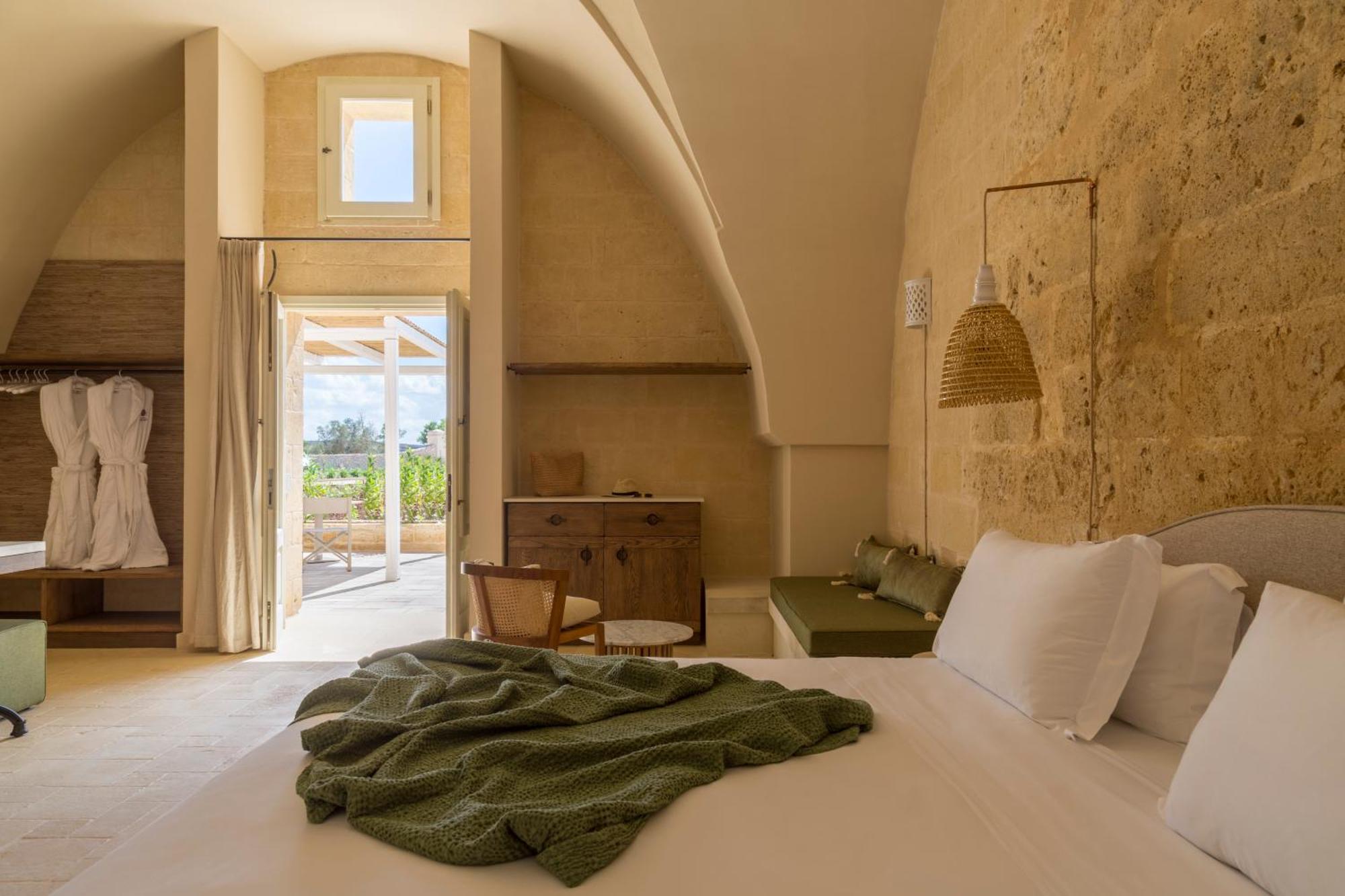 Masseria Donna Menga - The Leading Hotels Of The World Torre Lapillo Exterior photo